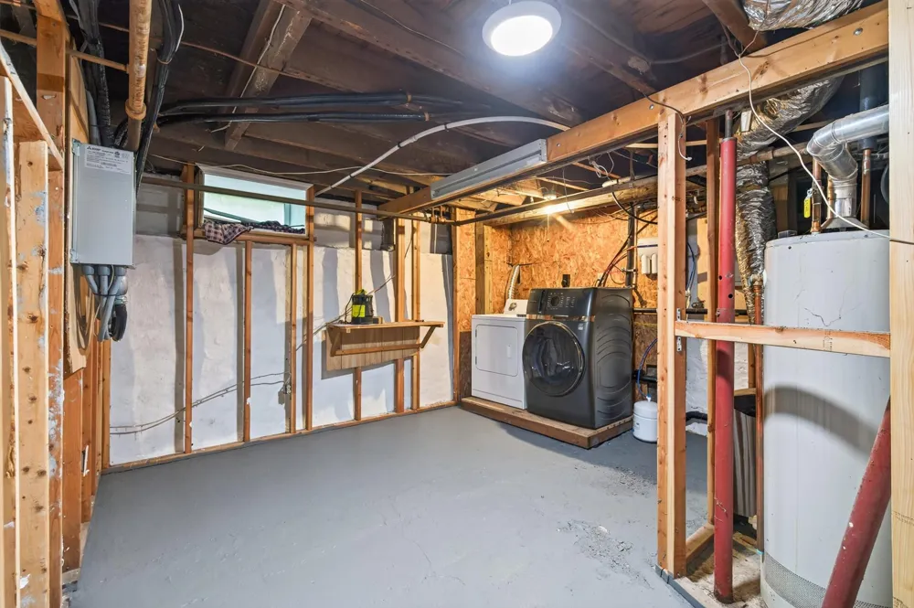115 S Cedar Street Chaska, MN 55318