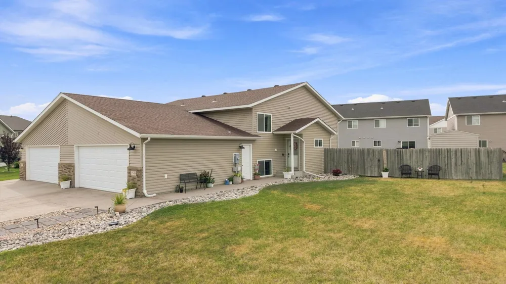 3545 58th Court S Fargo, ND 58104
