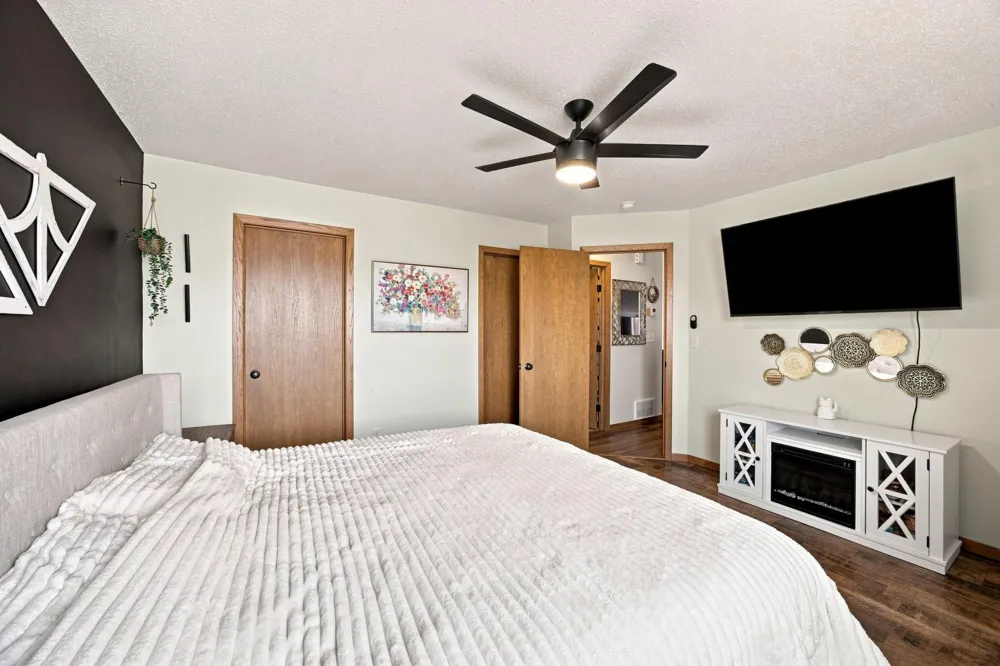 3545 58th Court S Fargo, ND 58104