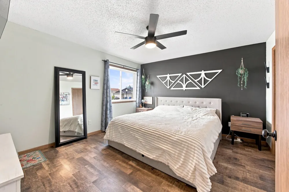 3545 58th Court S Fargo, ND 58104