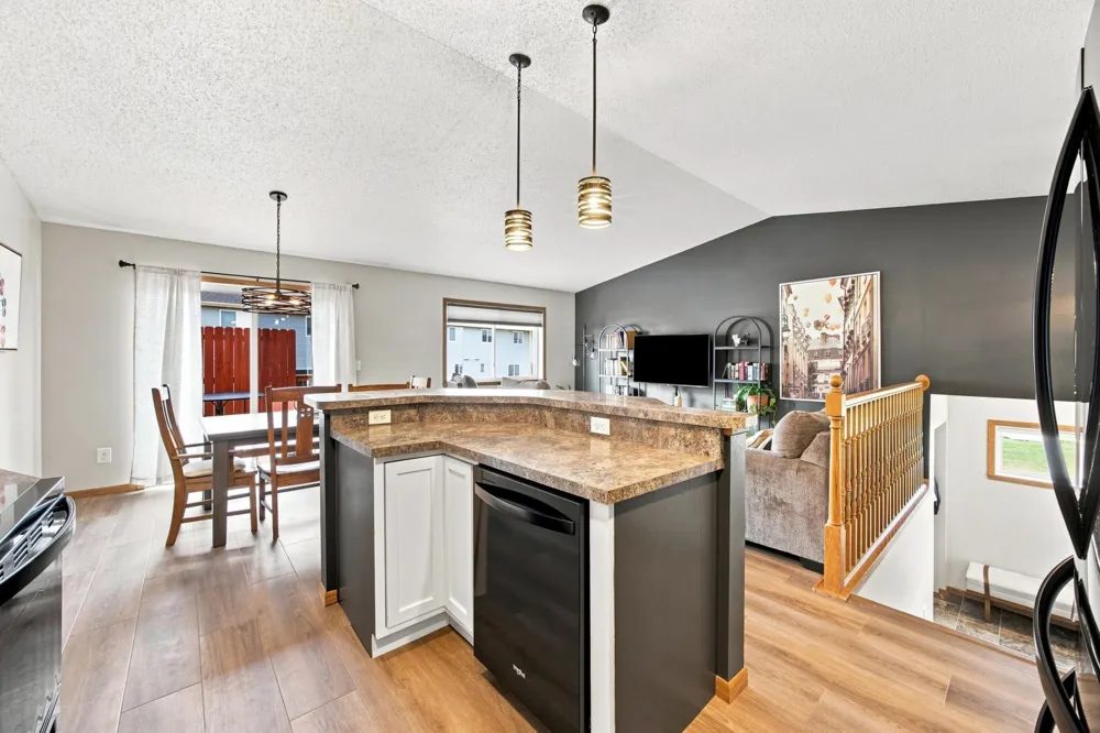 3545 58th Court S Fargo, ND 58104