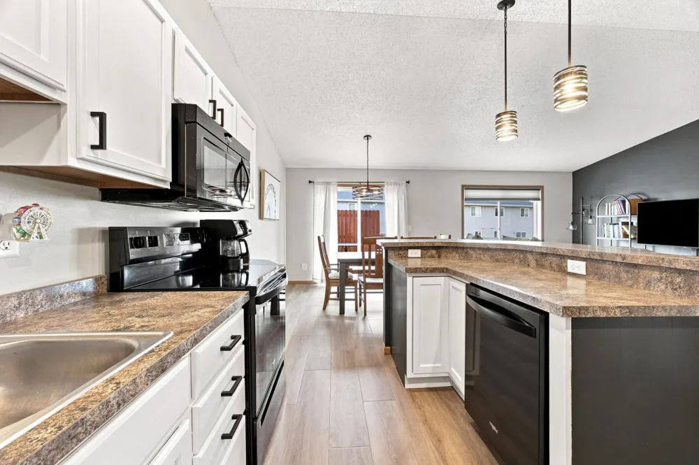 3545 58th Court S Fargo, ND 58104