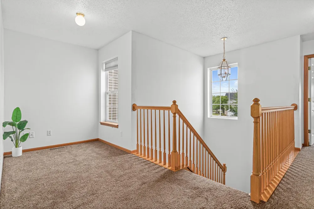 16913 90th Court Maple Grove, MN 55311