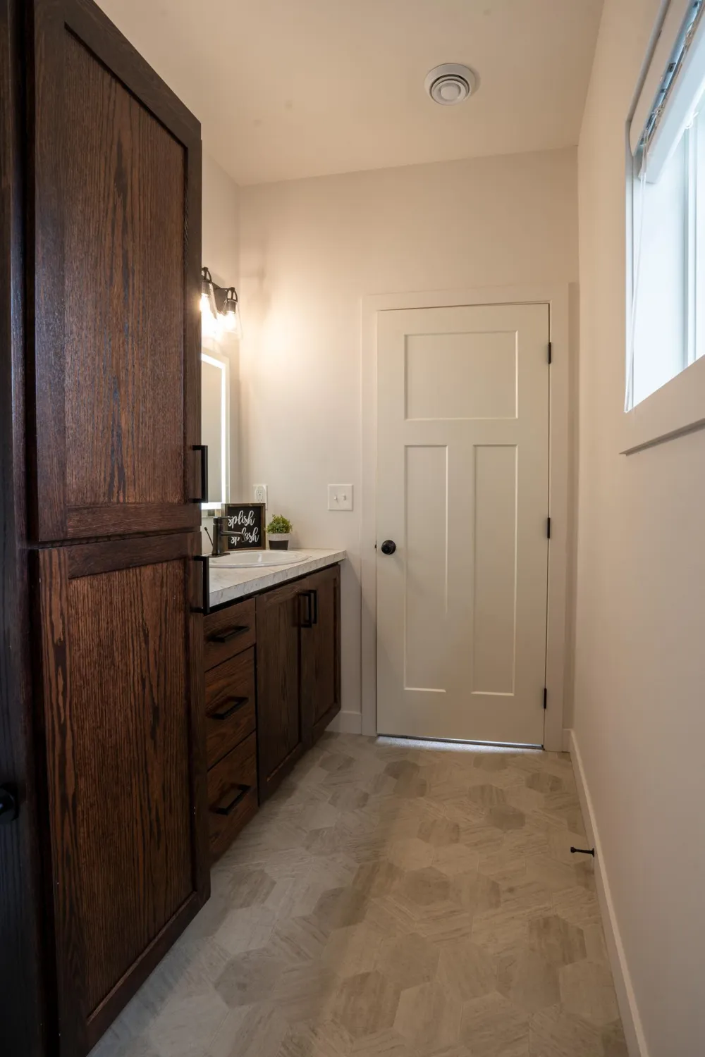 7463 17th Street S Fargo, ND 58104