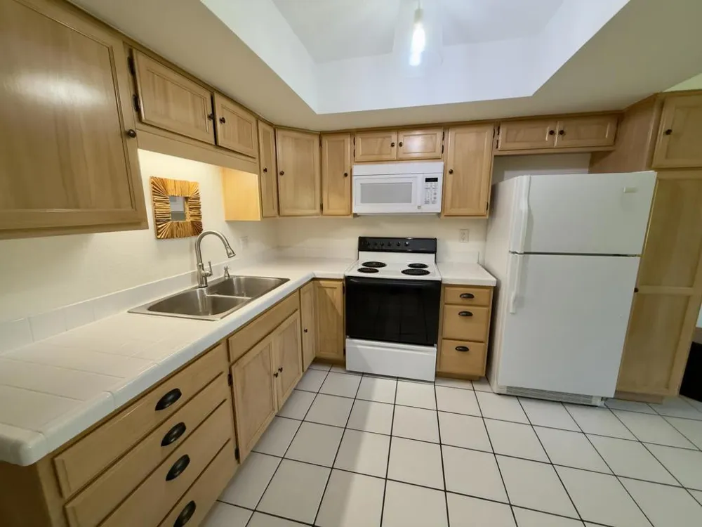 9641 Spyglass Avenue #61 Desert Hot Springs, CA 92240