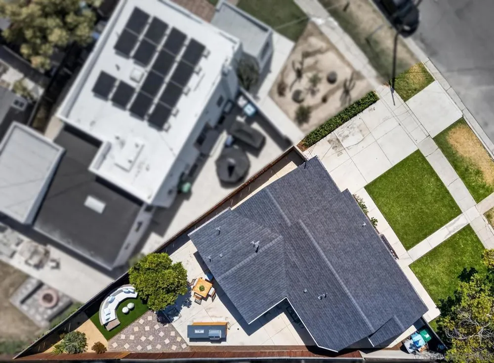 4668 E Mountain View Dr San Diego, CA 92116