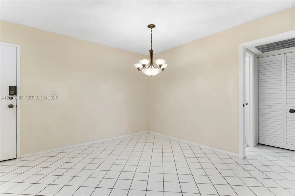 7300 NW 17th St #310 Plantation, FL 33313