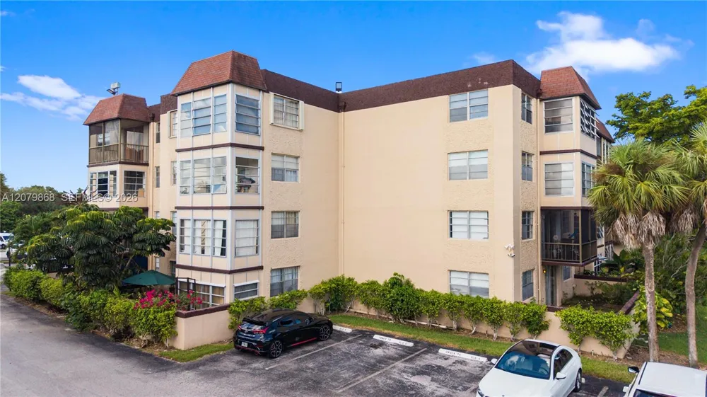 7300 NW 17th St #310 Plantation, FL 33313