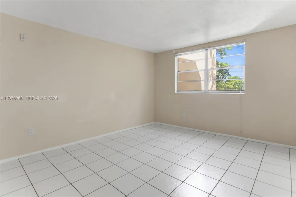 7300 NW 17th St #310 Plantation, FL 33313