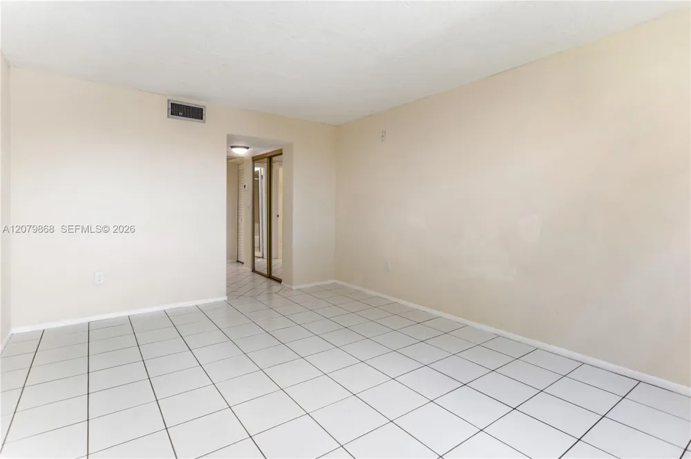7300 NW 17th St #310 Plantation, FL 33313