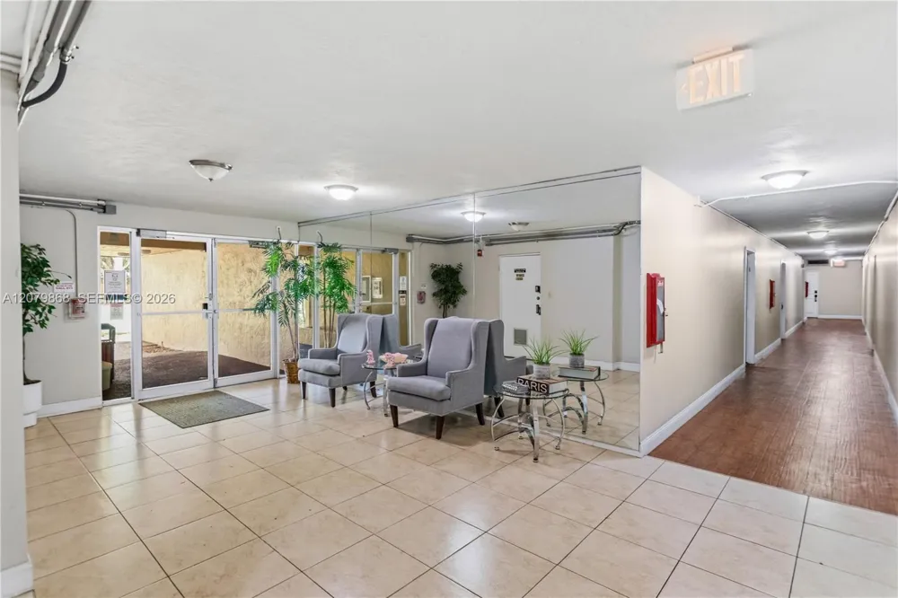 7300 NW 17th St #310 Plantation, FL 33313