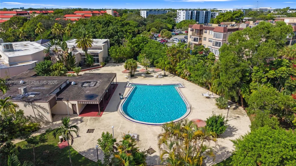 7300 NW 17th St #310 Plantation, FL 33313
