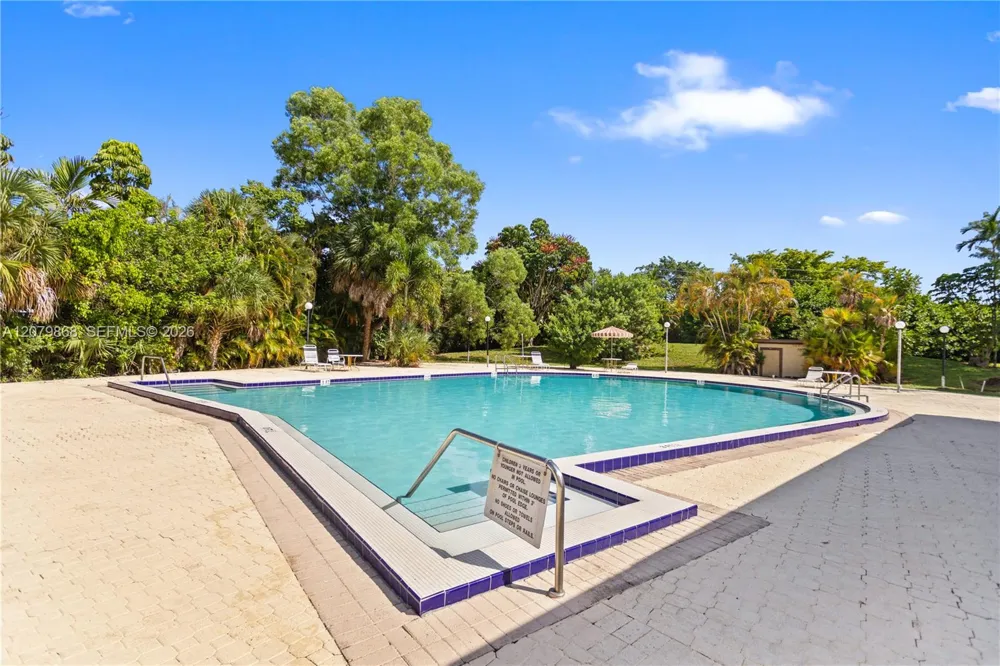7300 NW 17th St #310 Plantation, FL 33313