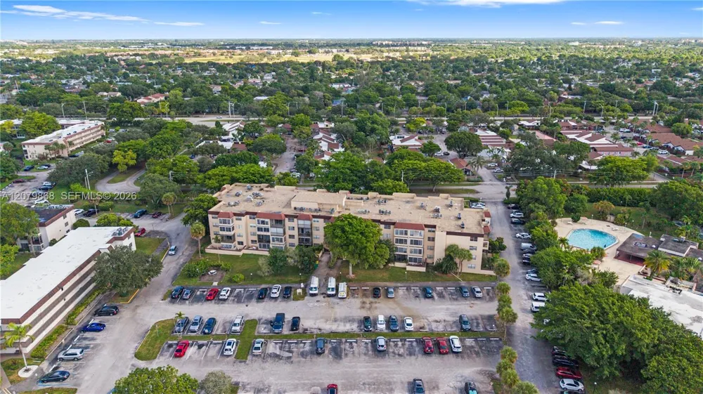 7300 NW 17th St #310 Plantation, FL 33313