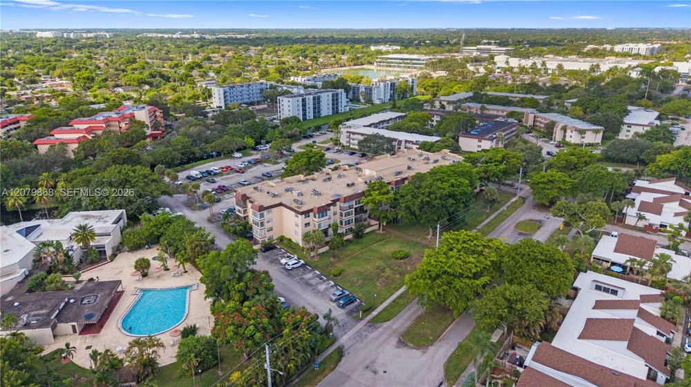 7300 NW 17th St #310 Plantation, FL 33313