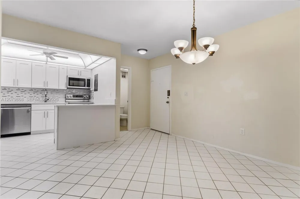 7300 NW 17th St #310 Plantation, FL 33313