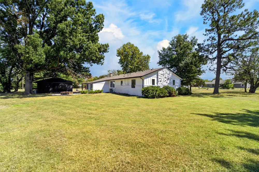 13203 E 103rd Street Owasso, OK 74055