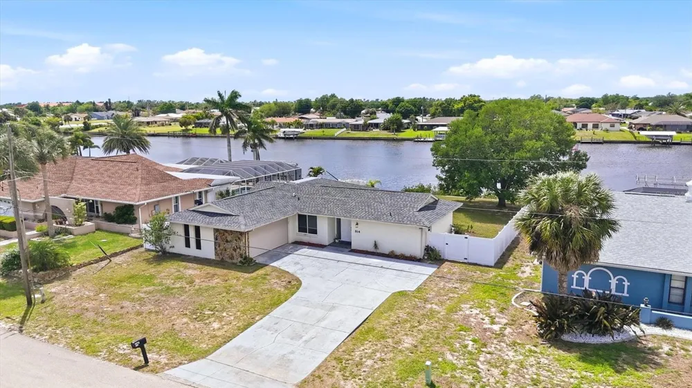 814 ELLICOTT CIRCLE NW Port Charlotte, FL 33952