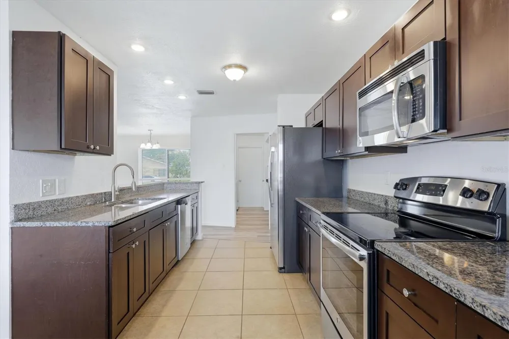 814 ELLICOTT CIRCLE NW Port Charlotte, FL 33952