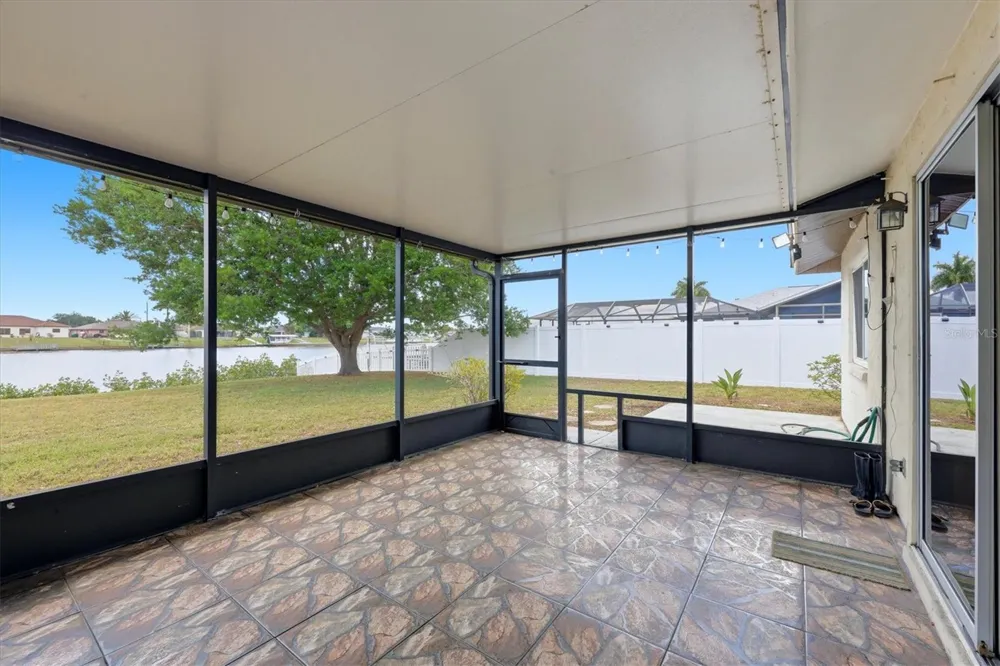 814 ELLICOTT CIRCLE NW Port Charlotte, FL 33952