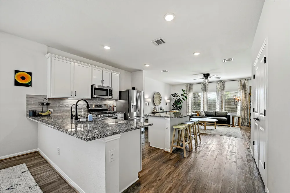 201 Greenthread Drive Liberty Hill, TX 78642
