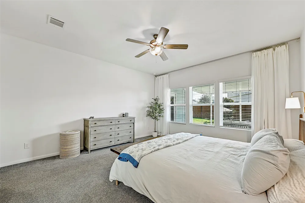 201 Greenthread Drive Liberty Hill, TX 78642