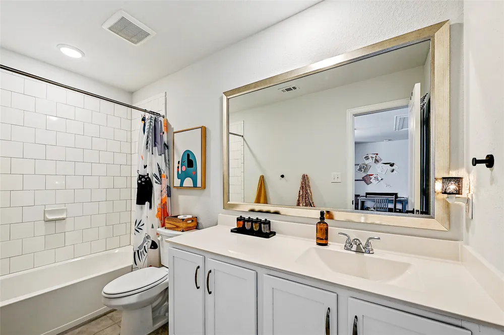 201 Greenthread Drive Liberty Hill, TX 78642