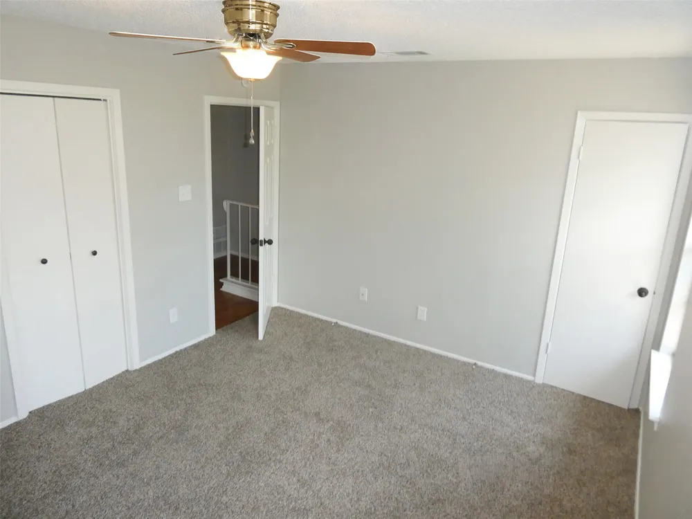 8400 JAMESTOWN DRIVE #204 Austin, TX 78758