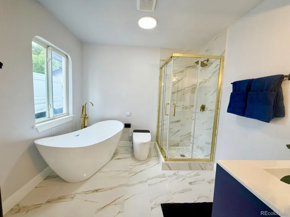 509 W 5th Street Loveland, CO 80537