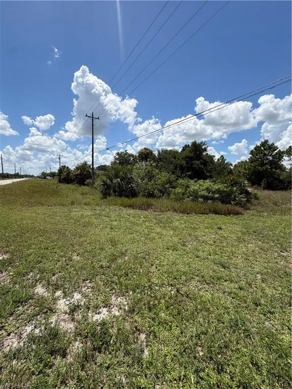 906 Bell Boulevard S Lehigh Acres, FL 33974
