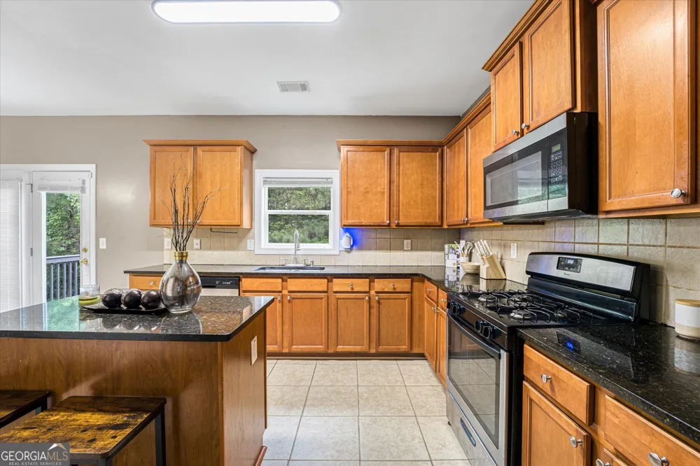 5545 Big Boat DR SW South Fulton, GA 30331