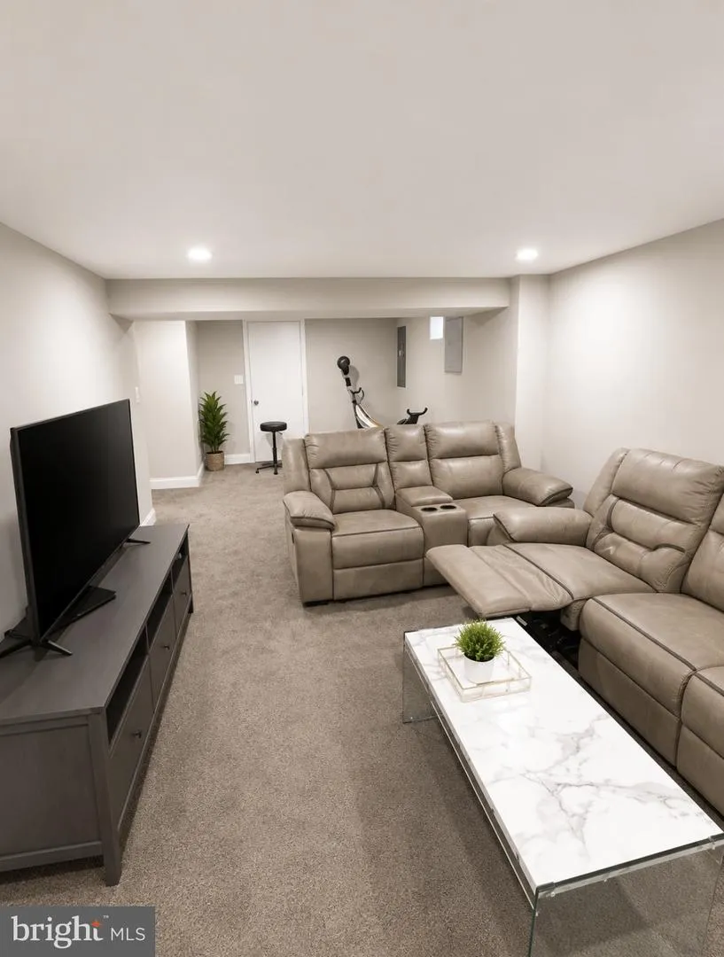 3012 DUNMORE ROAD Baltimore, MD 21222