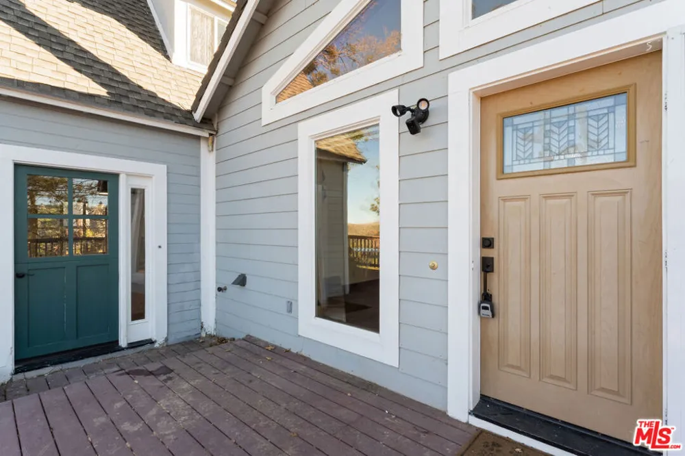 595 Elder Drive Cedar Glen, CA 92321