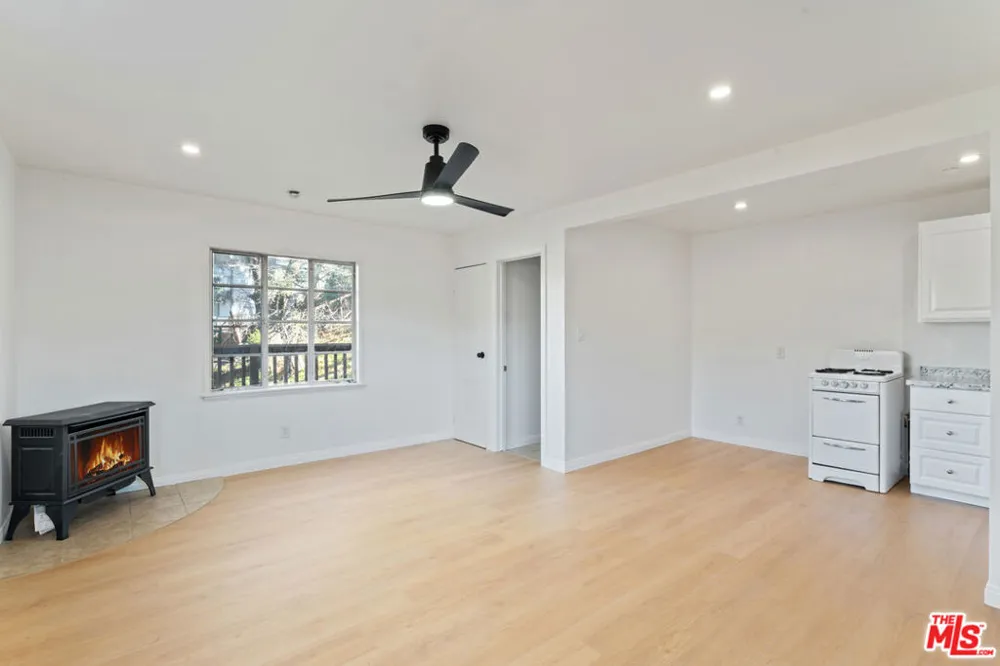595 Elder Drive Cedar Glen, CA 92321