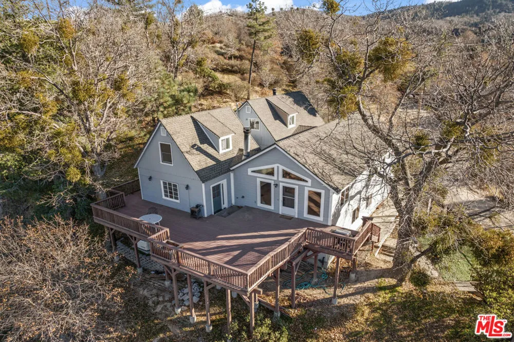 595 Elder Drive Cedar Glen, CA 92321