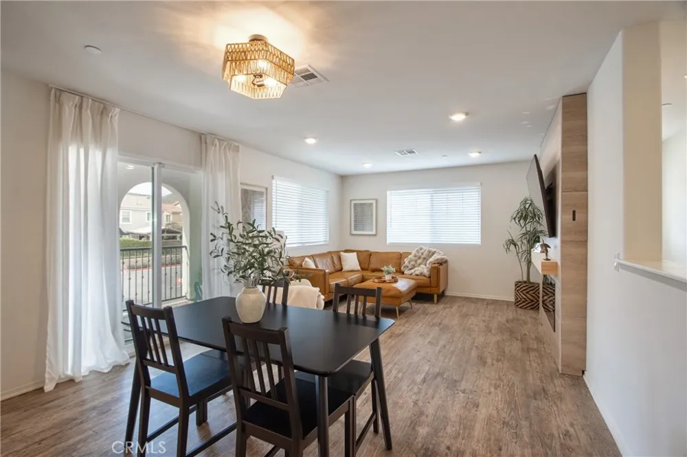 28397 Partridge Way Murrieta, CA 92563