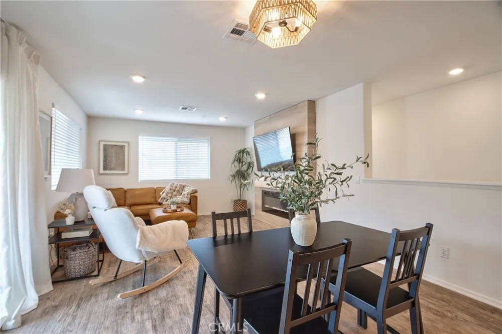 28397 Partridge Way Murrieta, CA 92563