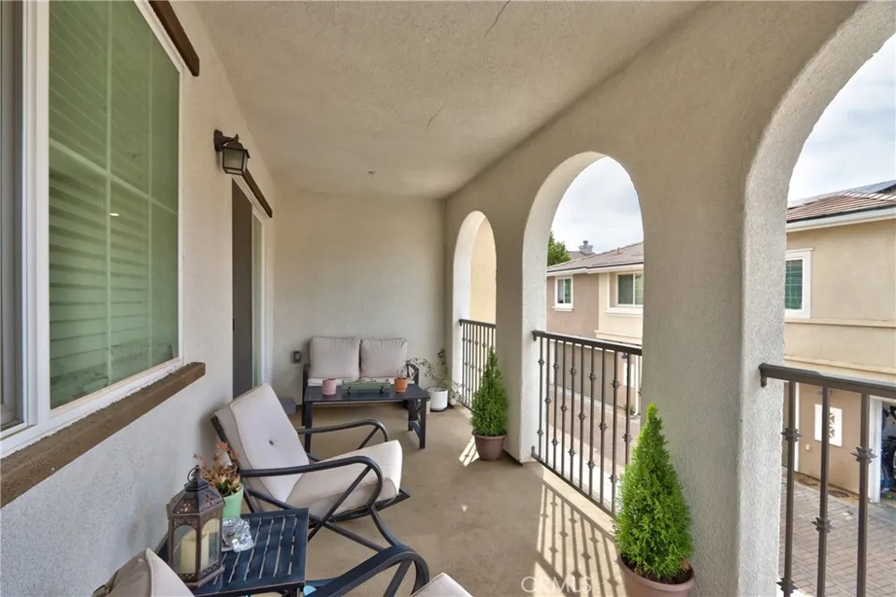 28397 Partridge Way Murrieta, CA 92563
