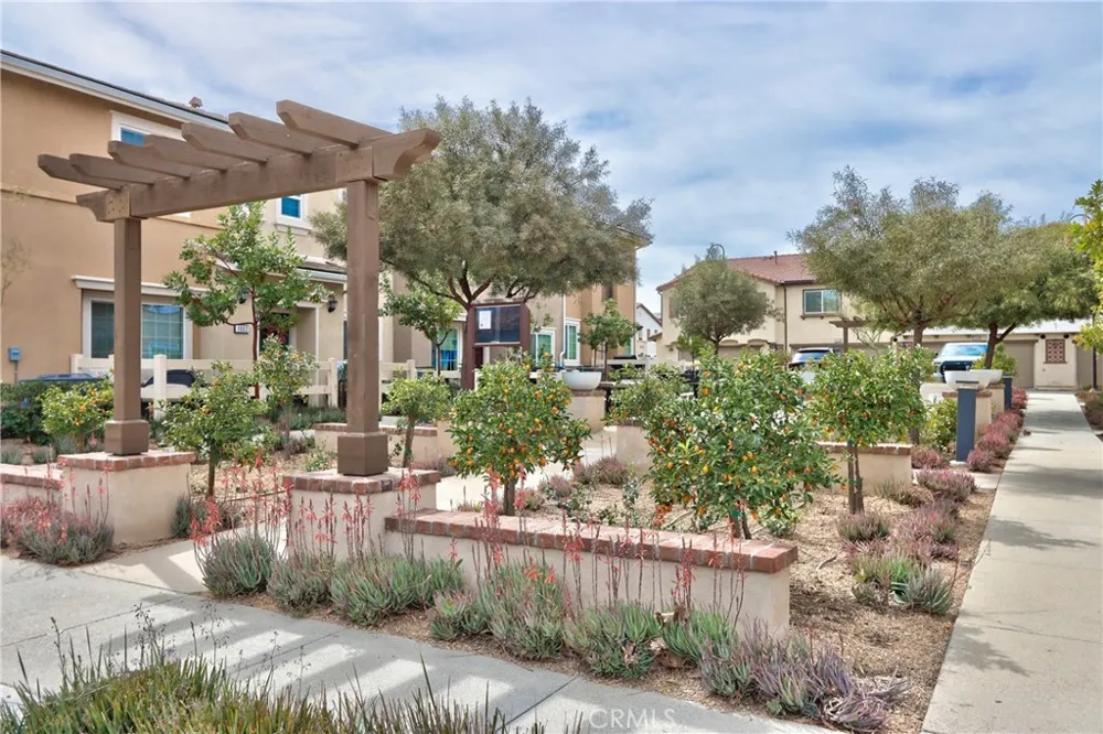28397 Partridge Way Murrieta, CA 92563