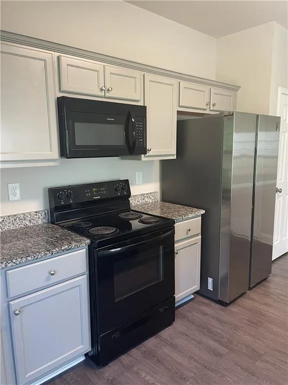 410 Katie Lane Commerce, GA 30529