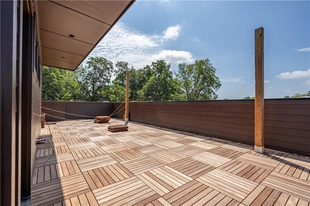 585 Parkview Way SW Atlanta, GA 30310