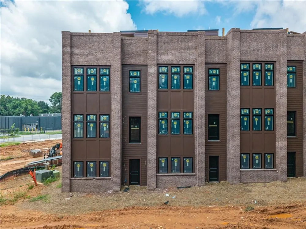 585 Parkview Way SW Atlanta, GA 30310