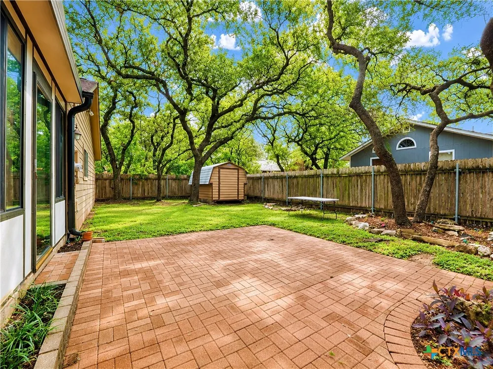 7003 Tesoro Trail Austin, TX 78729