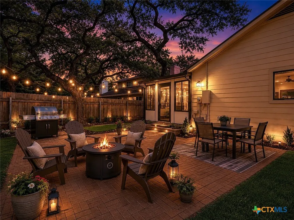 7003 Tesoro Trail Austin, TX 78729