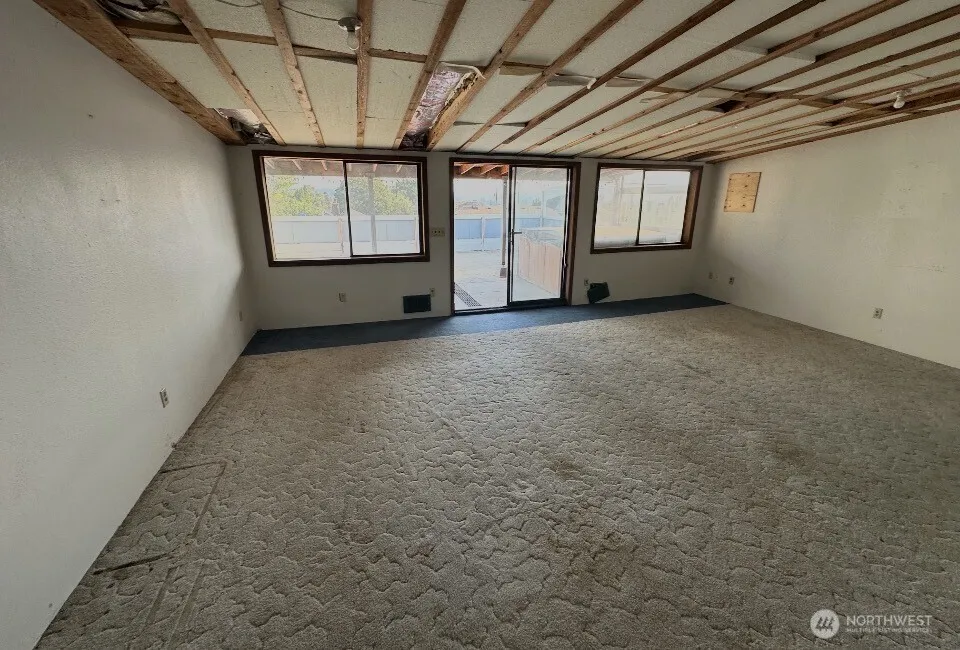 34 E Glass Avenue Spokane, WA 99207