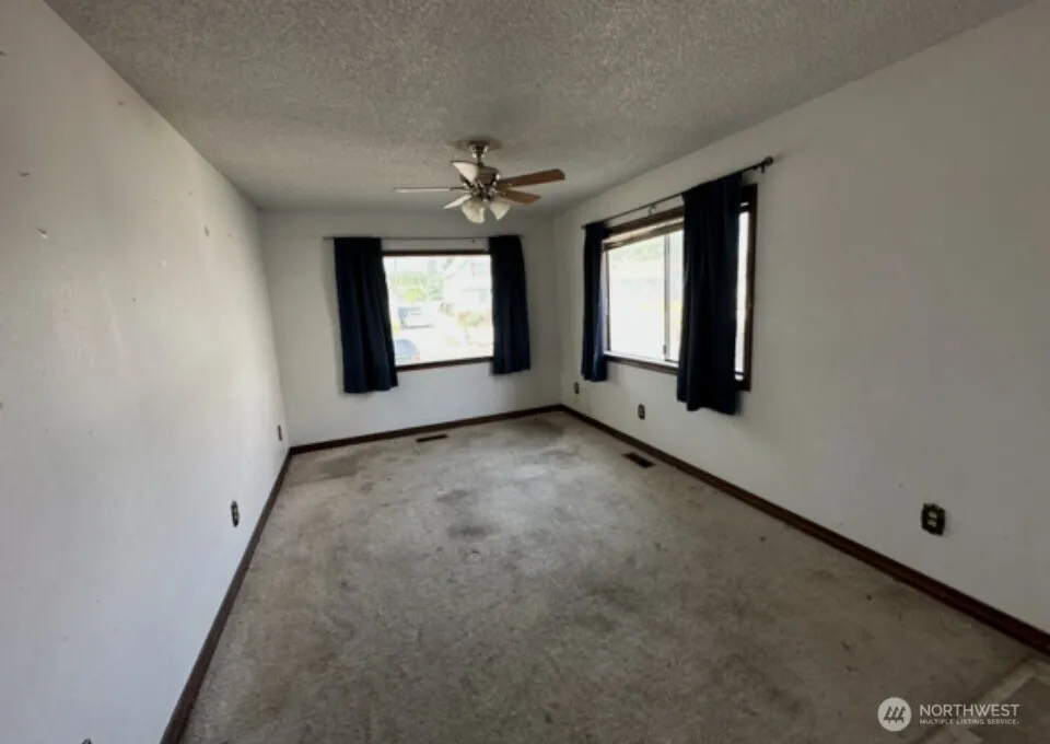 34 E Glass Avenue Spokane, WA 99207