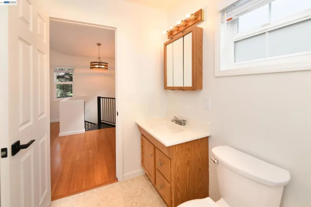 534 Adams St Albany, CA 94706