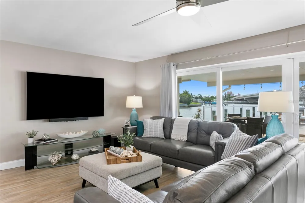 3142 W VINA DEL MAR BOULEVARD St Pete Beach, FL 33706