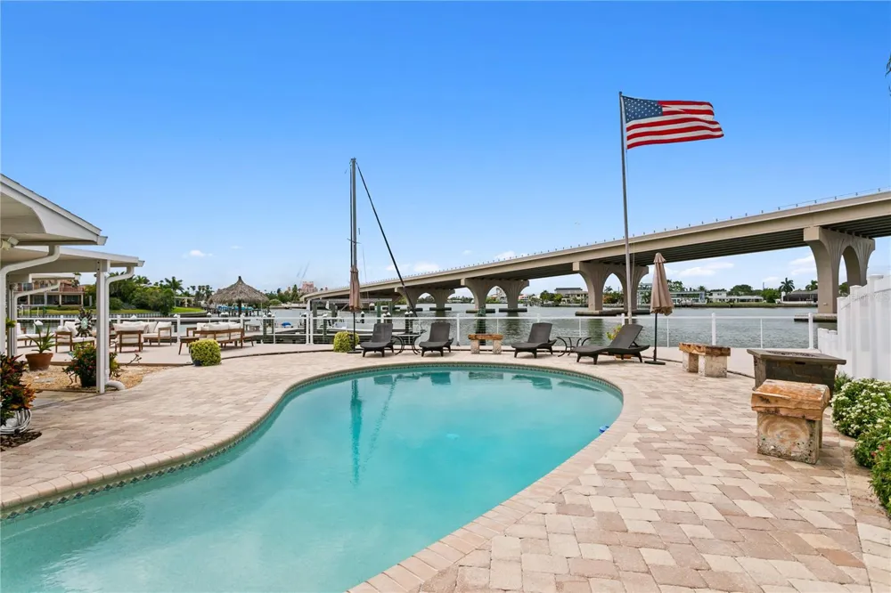 3142 W VINA DEL MAR BOULEVARD St Pete Beach, FL 33706
