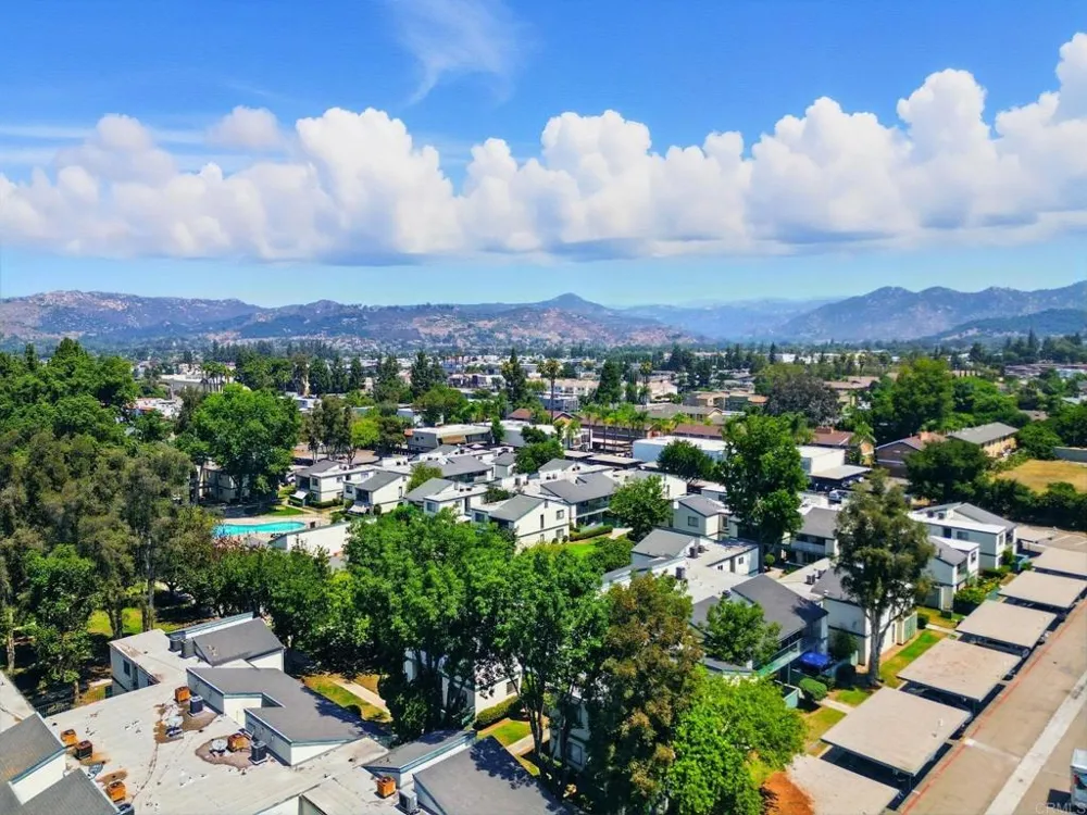 1817 E Grand Avenue #77 Escondido, CA 92027